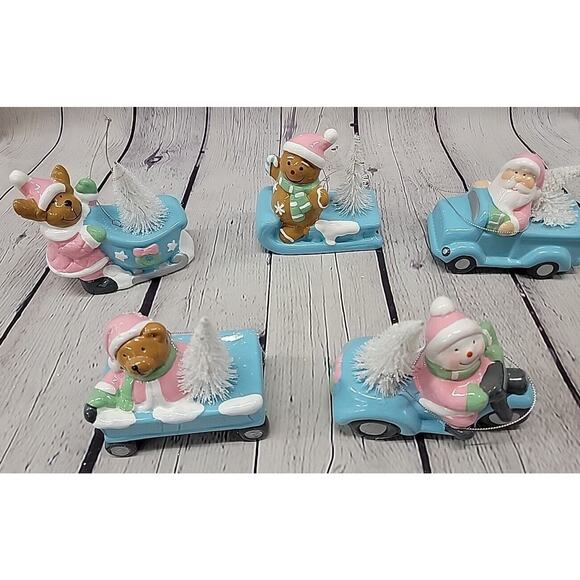 Set Of 5 Illuminated Pastel Christmas Ornaments W/ Gifts Valerie Parr Hill NIB! - Picture 1 of 11